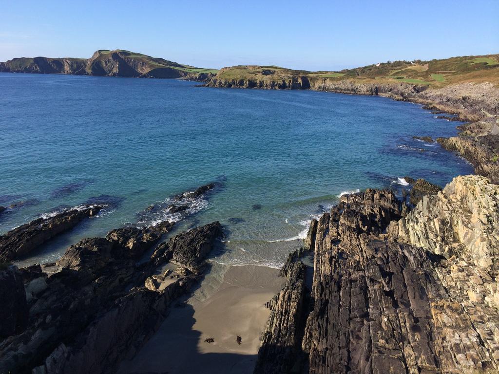 Castlehaven Sandycove House Bed & Breakfast Bed & Breakfast エクステリア 写真