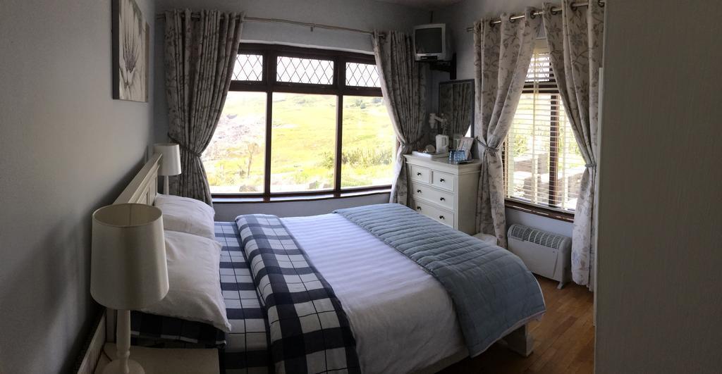 Castlehaven Sandycove House Bed & Breakfast Bed & Breakfast 部屋 写真