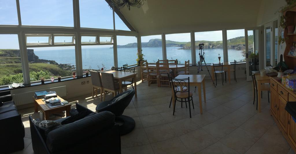 Castlehaven Sandycove House Bed & Breakfast Bed & Breakfast エクステリア 写真