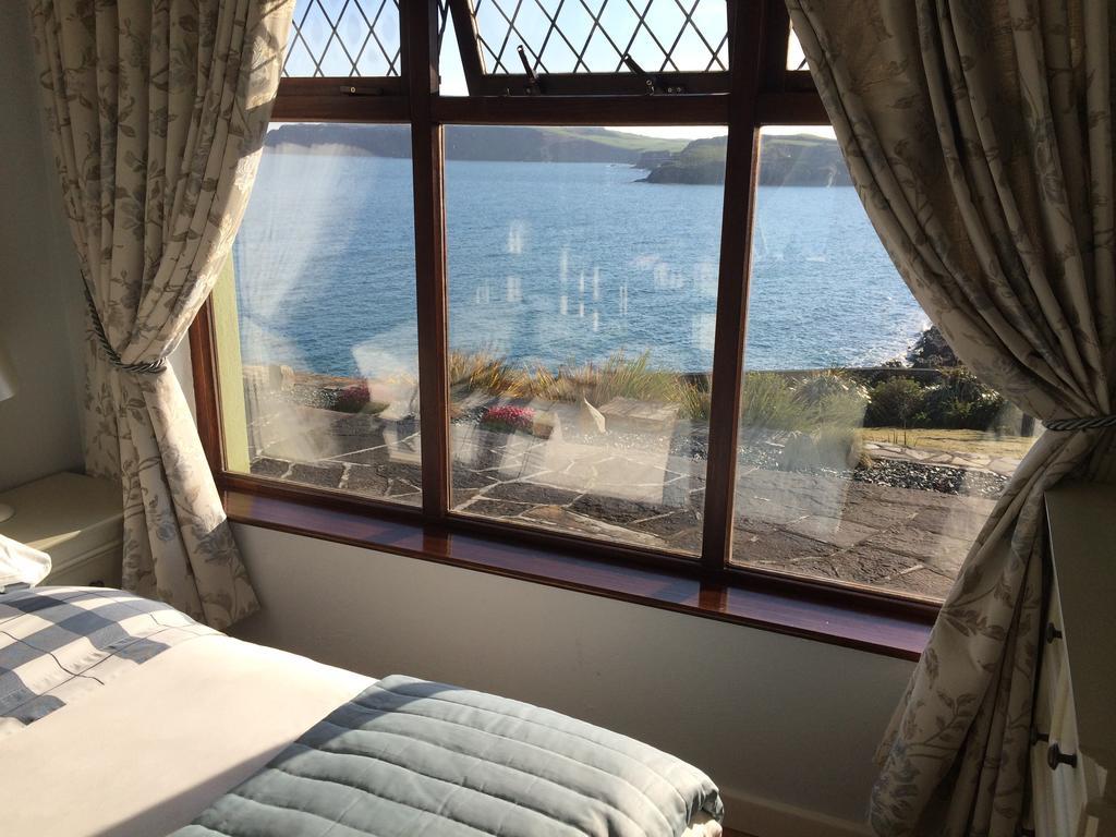 Castlehaven Sandycove House Bed & Breakfast Bed & Breakfast 部屋 写真